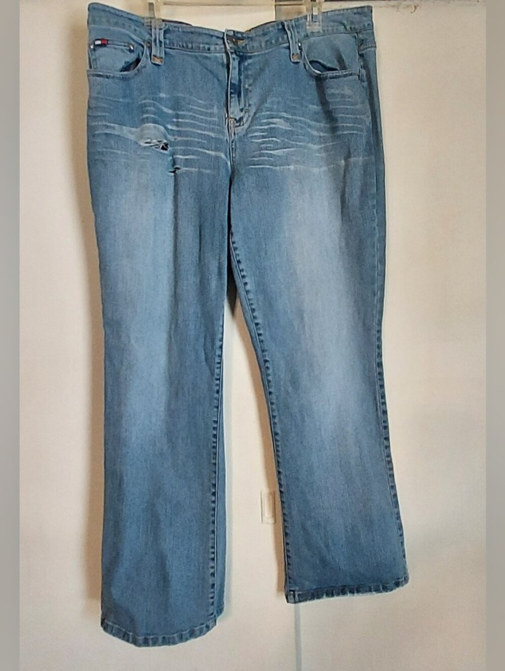 Tommy Hilfiger Hipster Bootcut Jeans Medium Wash Size 18 Womens